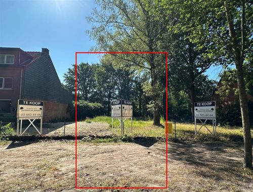                                         Grond te koop in Brasschaat, € 264.000
