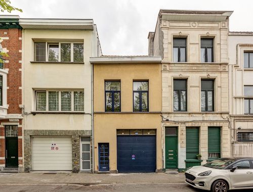                                         Appartement à vendre à Berchem, € 279.000
