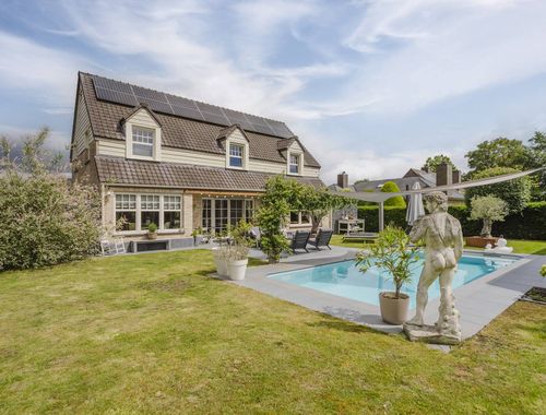                                         Villa te koop in Wetteren, € 850.000
