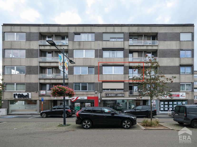 Appartement te koop in Dorpsstraat 11B,
                    3560 Lummen