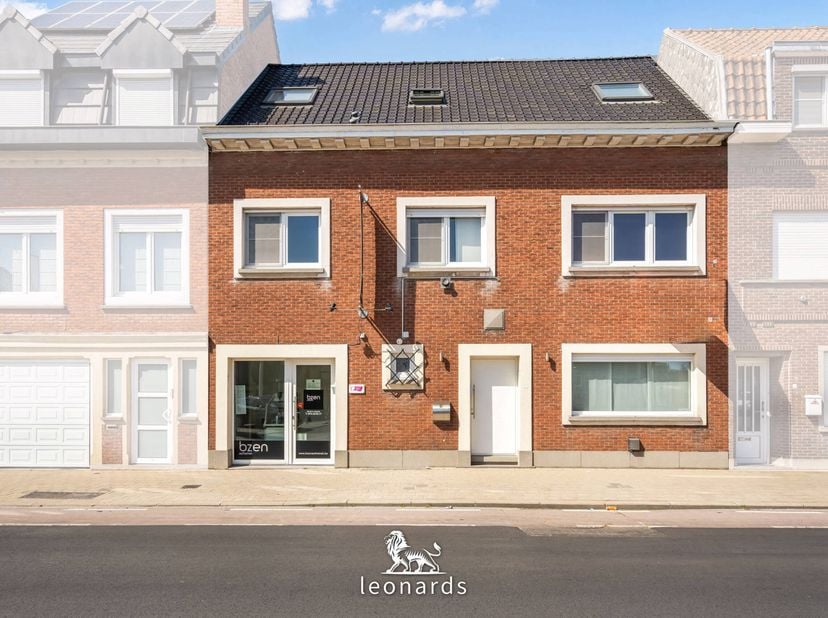 Huis te koop in Marksesteenweg 28,
                    8500 Kortrijk