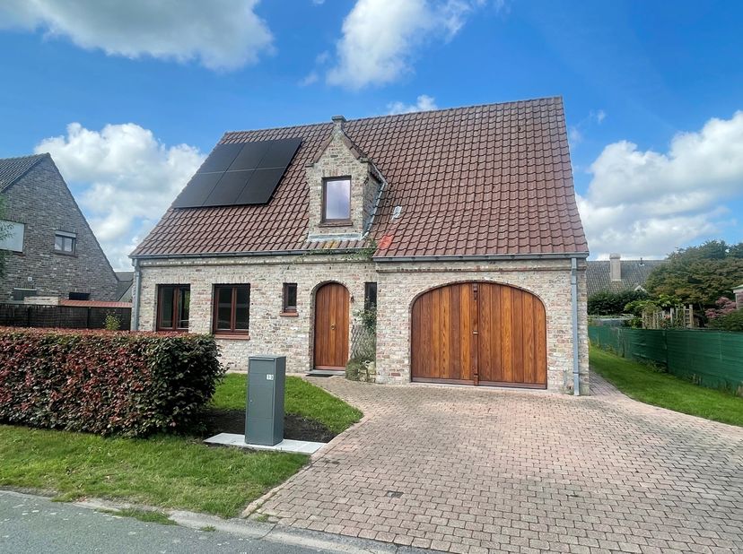 Maison à louer
                    à 8340 Sijsele