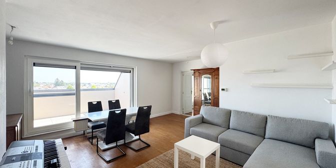 Appartement te huur in Bilzersteenweg 135 bus 9, 3700 Tongeren
