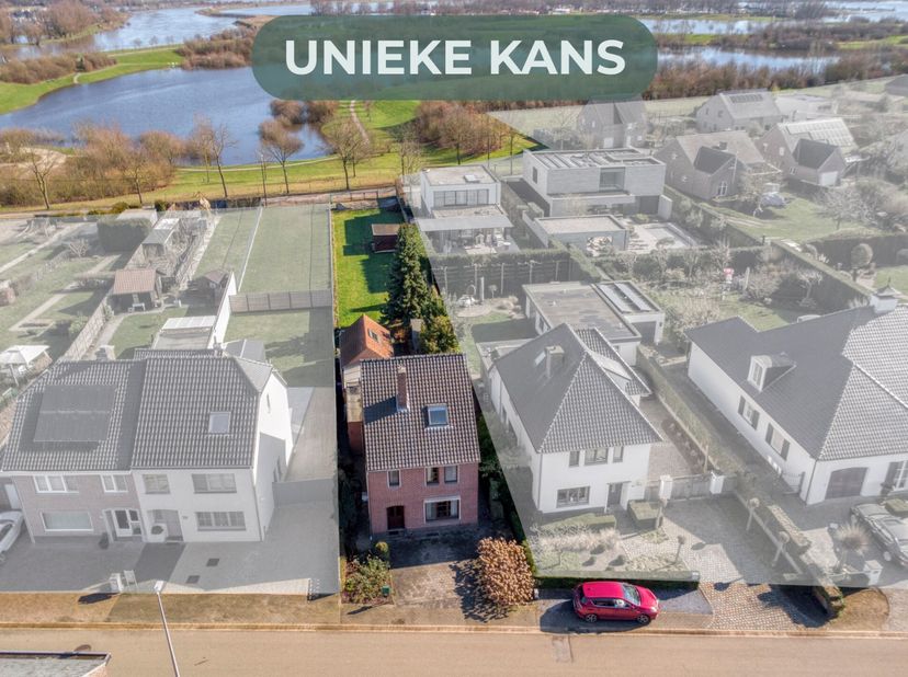 Huis te koop in Leeuwerikstraat 31,
                    3680 Maaseik