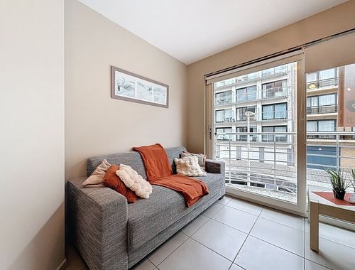                                         Appartement à louer à Nieuwpoort, € 750
