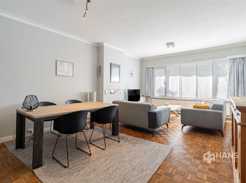 Appartement prêt à emménager (98 m²) avec 2 à 3 chambres et une terrasse (4 m²) à Edegem<br />
Dans le quartier de Buizegem, à deux pas du centre du v
