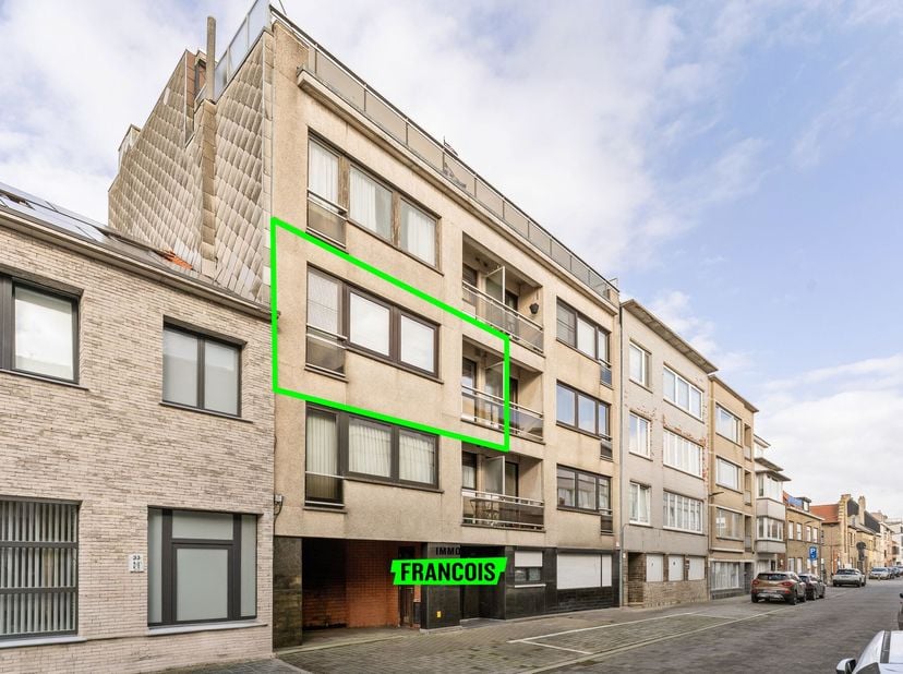 Appartement te koop in Molenaarsstraat 35 bus 0201,
                    8400 Stene