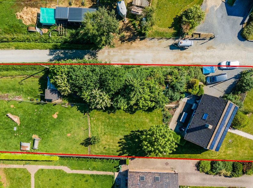 Rustig gelegen aan de Oude Leuvensebaan 43B in Bekkevoort, met een vlotte verbinding naar Leuven, Diest en Hasselt via de E314. In de directe omgeving