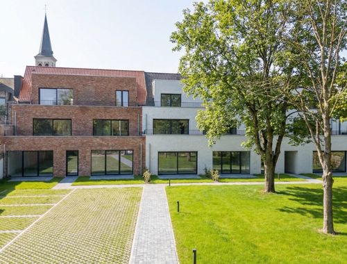                                         App. rez-de-chaussée à vendre à Sint-Amands, € 233.500
