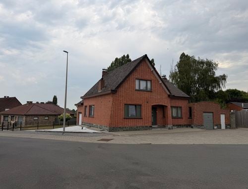                                         Eengezinswoning te koop in Gingelom, € 320.000
