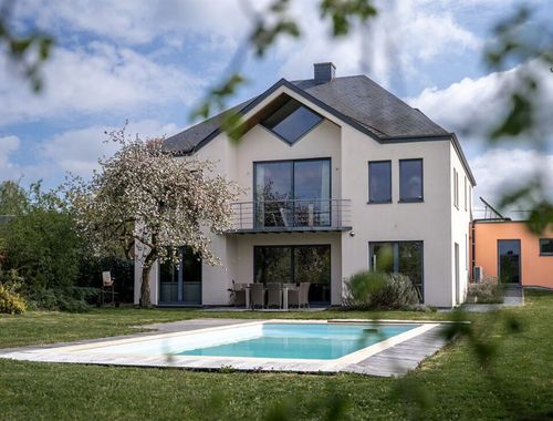                                         Woning te koop in Heinsch, € 895.000
