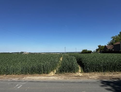                                         Terrain à vendre à Bierghes, € 189.500
