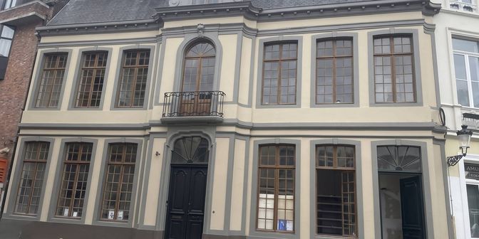 Bedrijfsvastgoed te huur in Mallebergplaats 4, 8000 Brugge