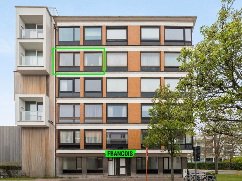 Appartement te koop in Werkzaamheidstraat 1 bus 0401,
                    8400 Oostende