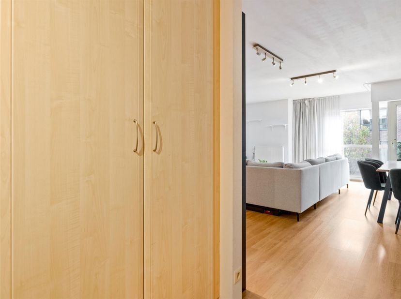 Gezellig 2-slpk. in het centrum van Geel<br />
<br />
Ligging: Dit charmante appartement is rustig gelegen, maar toch vlakbij het bruisende centrum