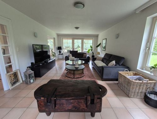                                         Villa à louer à Waterloo, € 2.650
