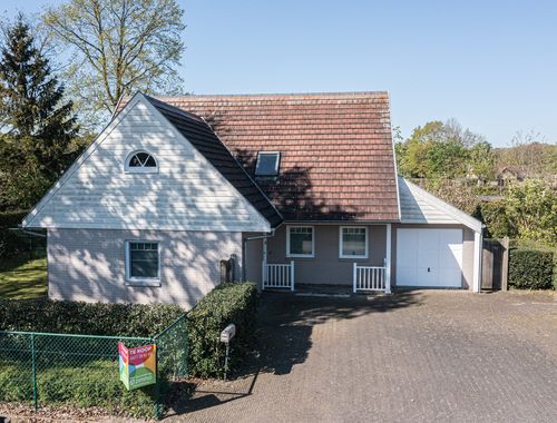                                         Villa-landhuis te koop in Zandhoven, € 595.000
