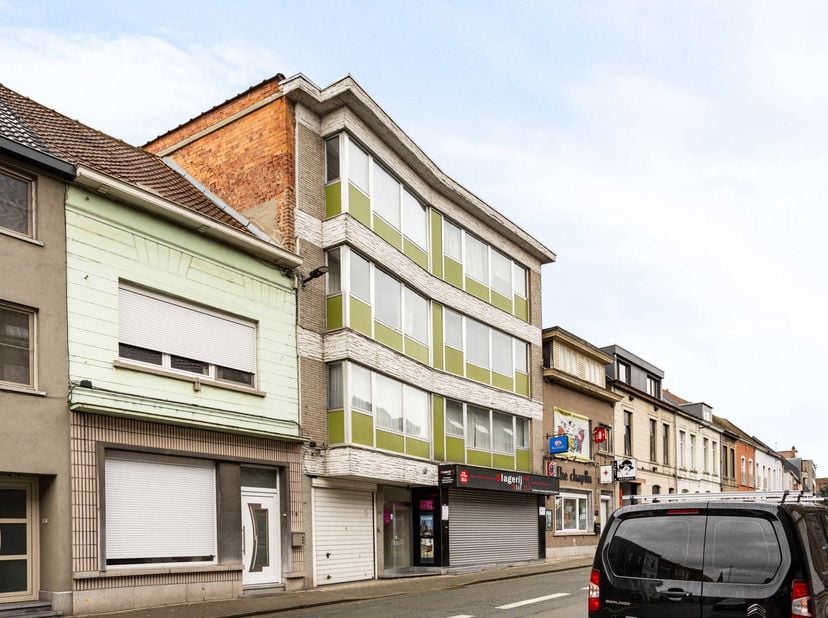 Appartement te koop in Koolstraat 123 bus 4,
                    9300 Aalst