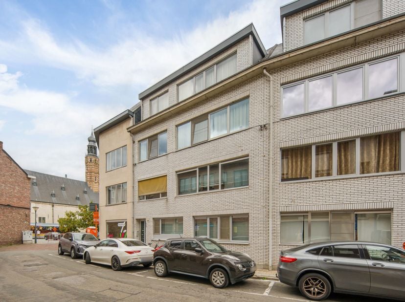 Appartement te koop in Kloosterstraat 3 bus F,
                    2200 Herentals
