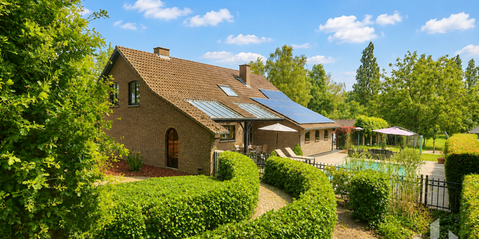 Huis te koop in Steenweg Linde 65, 3990 Peer