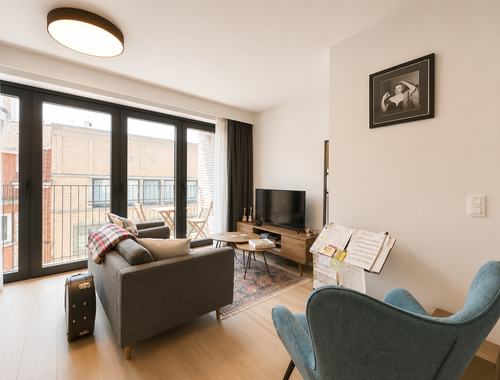                                        Appartement à louer à Etterbeek, € 1.420
