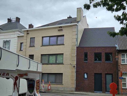                                         Dakappartement te huur in Schellebelle, € 750
