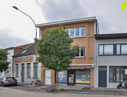                                         Commercieel Gebouw te koop in Hemiksem, € 285.000
