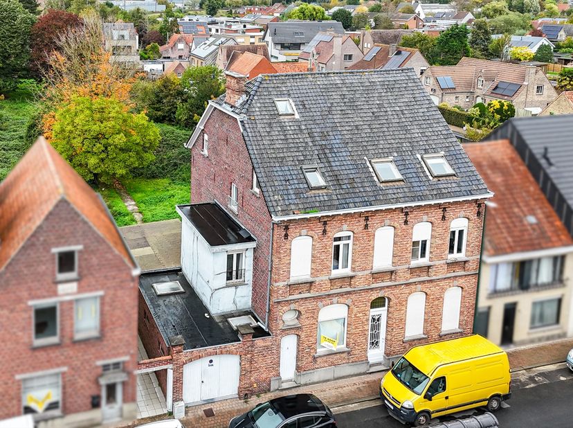 Huis te koop in Poperbosstraat 16,
                    8820 Torhout