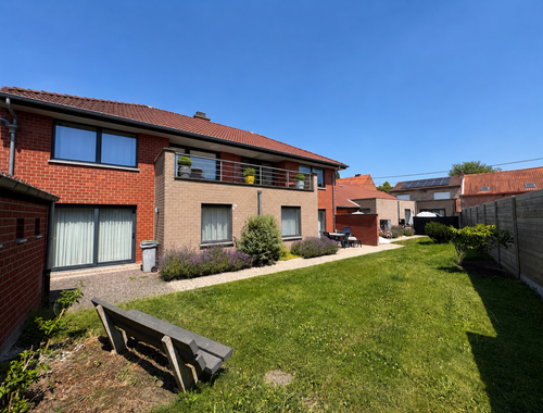                                         Appartement te huur in Wezemaal, € 985
