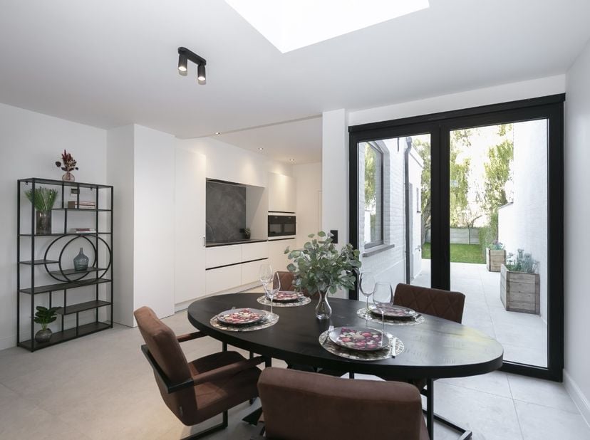 Huis te koop
                    in 8900 Ieper