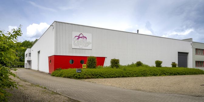 Bien professionnel à vendre à Industrielaan 84, 3630 Mechelen-aan-de-Maas
