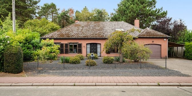 Huis te koop in Meester van der Borghtstraat 198, 2580 Putte