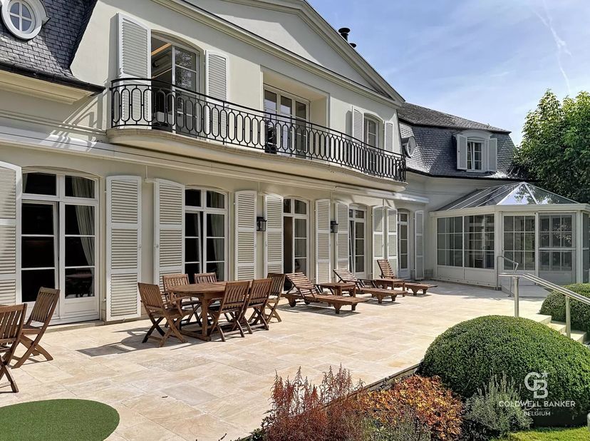 Huis te koop in ,
                    1050 Elsene