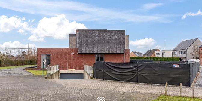 Bien professionnel à vendre à Pierre Coxstraat 42, 3511 Kuringen