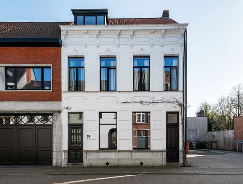                                         Maison de maître à vendre à Herentals, € 579.000
