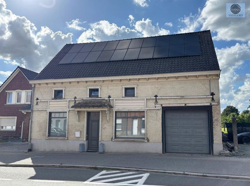 PROPRIÉTÉ DE CARACTÈRE AVEC 5 CHAMBRES<br />
Prix indicatif : 339 000 euros<br />
Cette maison d'exception est un parangon d'authenticité et de caract