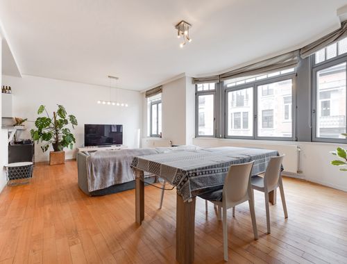                                         Appartement te koop in Ukkel, € 530.000
