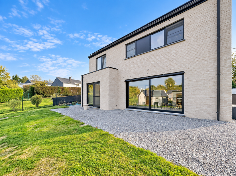 Huis te koop in ,
                    6940 Wéris