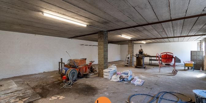 Bedrijfsvastgoed te huur in Izegemsestraat 86 bus loods 2, 8880 Sint-Eloois-Winkel