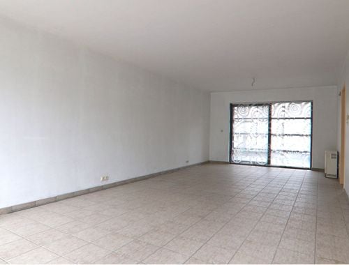                                         Bureaux à louer à Assebroek, € 865
