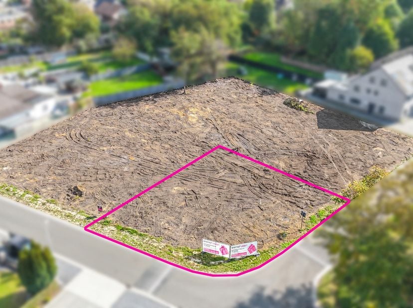 Terrain à vendre
                    à 3550 Heusden