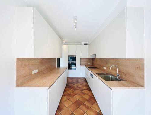                                         Appartement te huur in Sint-Pieters-Woluwe, € 3.000
