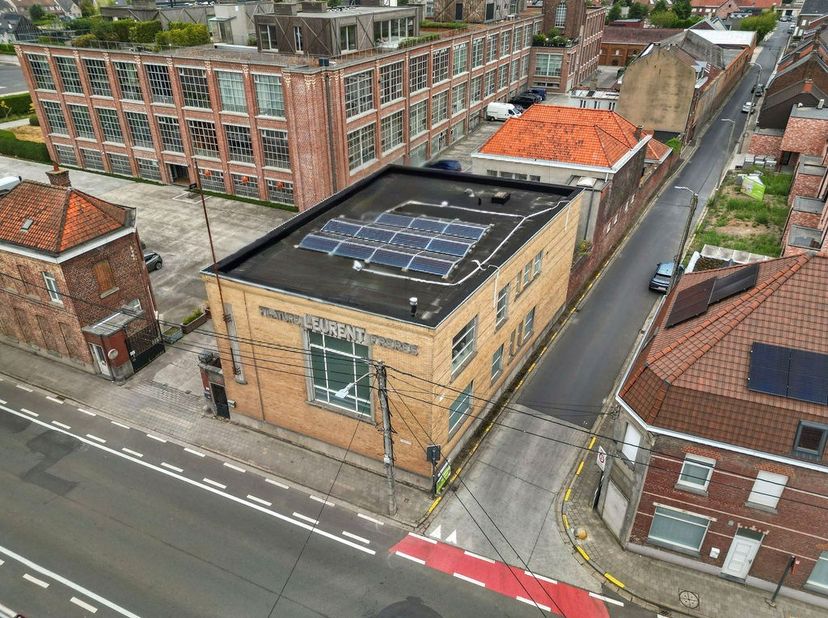 Uniek wonen én werken op de site van spinnerij Leurent<br />
Ooit klopte hier het hart van de spinnerij Leurent, gekend als de Groote Fabrieke . Deze
