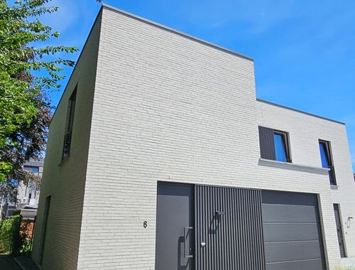                                         Woning te koop in Harelbeke, € 431.700
