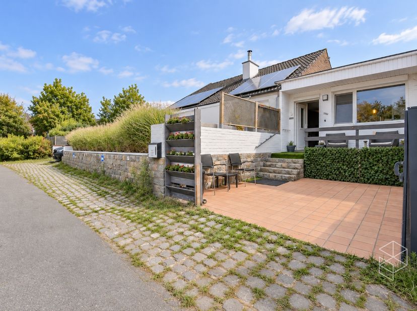 Huis te koop in Duinenstraat 139,
                    8400 Oostende