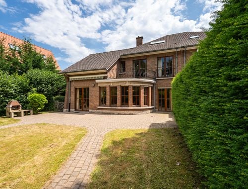                                        Woning te koop in Kraainem, € 825.000
