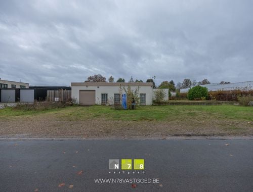                                         Gemengd gebruik te koop in Maaseik, € 595.000
