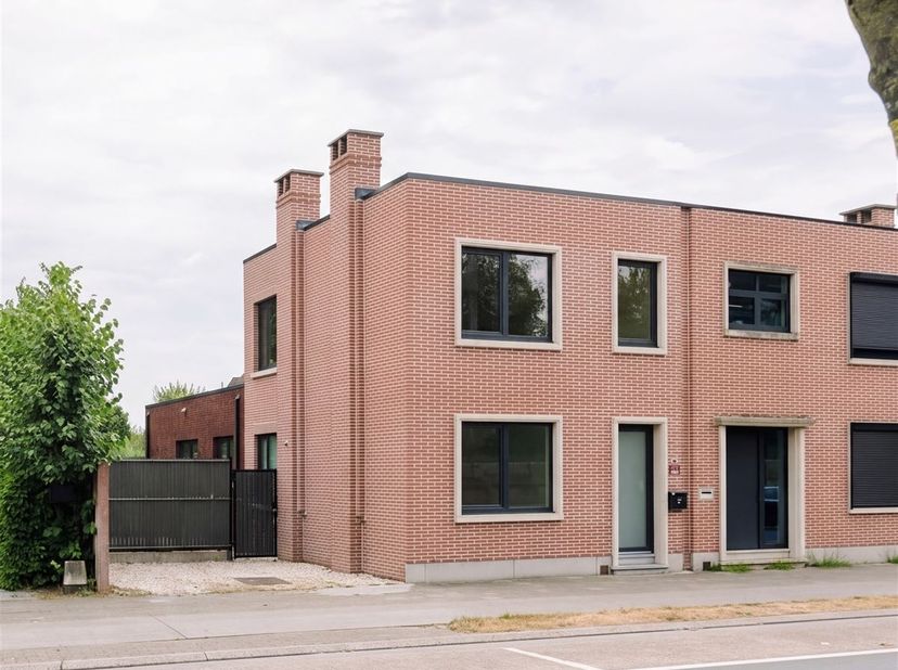 Huis te koop in Leon Scheerderslaan 7,
                    9111 Belsele