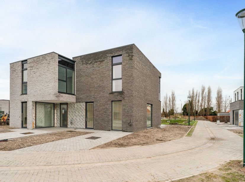 Huis te koop
                    in 8660 Adinkerke