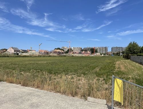                                         Grond te koop in Middelkerke, € 385.000
